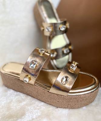 Gold diamond platforms 1