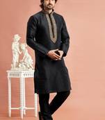 Men black banarasi art silk kurta without lining