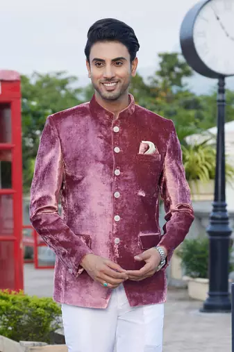 men dark onion plain velvet jodhpuri