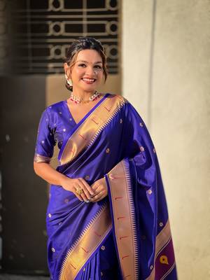 Violet zari woven vitthala god paithani silk blend saree 5
