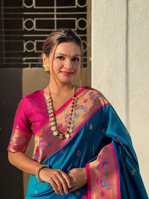 Green zari woven tiny nath meenakari contrast yeola paithani silk blend saree 4