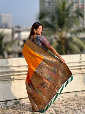 Orange zari woven tiny nath meenakari contrast yeola paithani silk blend saree 2