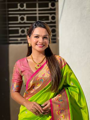 Parrot green zari woven tiny nath meenakari contrast yeola paithani silk blend saree 4