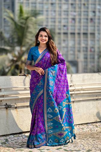 Purple soft silk blend zari woven patola saree with contrast weaves