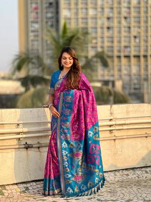 Wine soft silk blend zari woven patola saree with contrast weaves 4