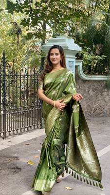 Mehendi green banarasi jaal soft silk blend zari woven saree 1