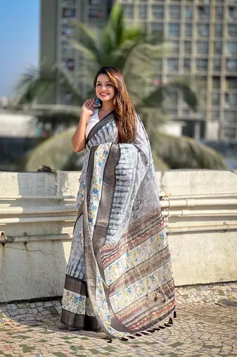 Grey chanderi crush silk blend floral printed saree with zari woven jacquard panel border