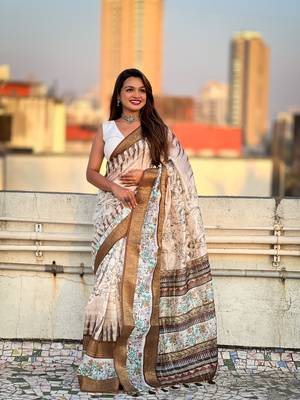 Mehendi green chanderi crush silk blend floral printed saree with zari woven jacquard panel border 4