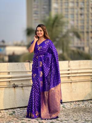 Violet soft silk blend dual zari woven saree with deer border 4