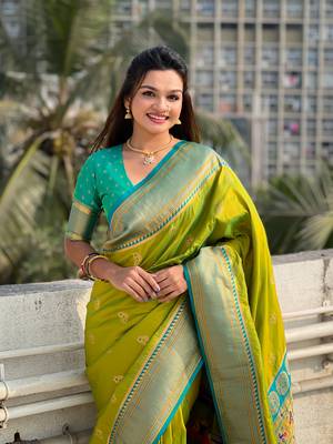 Mehendi green zari woven nath contrast yeola paithani silk blend saree 3