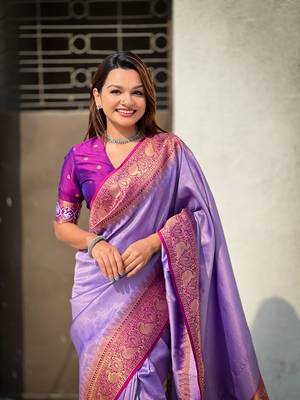 Lavender pure tissue zari woven patola saree with contrast weaves 3