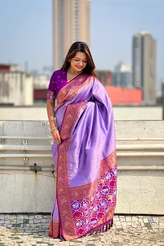 Lavender pure tissue zari woven patola saree with contrast weaves