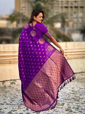 Purple soft silk blend dual zari woven saree with peacock border 2