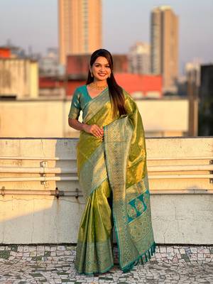 Green pure tissue zari woven saree with contrast weaves 1