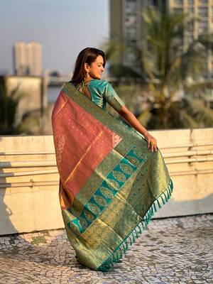 Pink pure tissue zari woven saree with contrast weaves 2