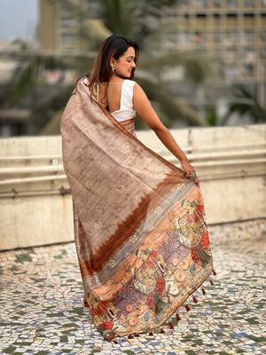 Brown katki silk blend floral printed saree with piping border 2