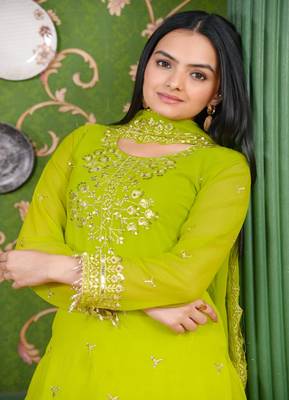 Heavy Georgette Suit With Sequence Embroidered Work 4