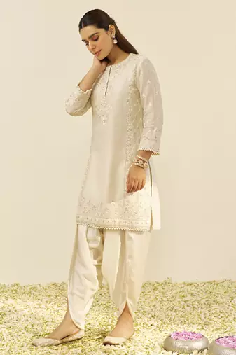 Daisy ivory zaisha - short kurta with dhoti and dupatta