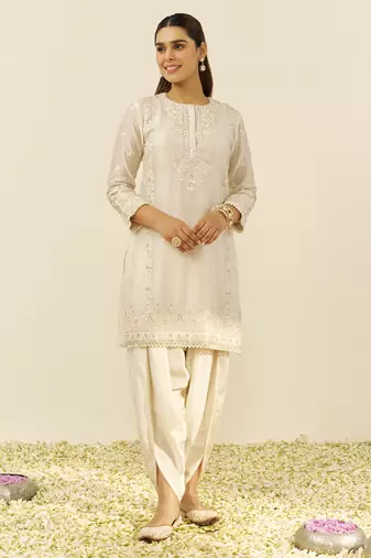 Daisy ivory zaisha - short kurta with dhoti and dupatta