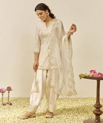 Daisy ivory sara - short kurta with salwar and dupatta 1