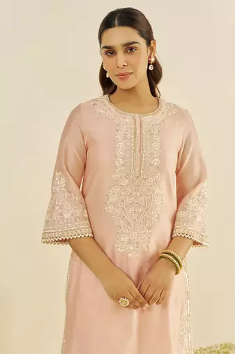 Off rose haniya - short kurta with salwar
