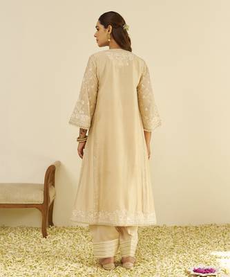 Beige maaroofa - long chauga with salwar 4