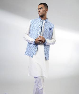 Azure pixel printed layered bandhi jacket 4