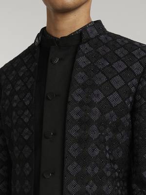 Ebony & grey phulkari embroidered layered sherwani 3