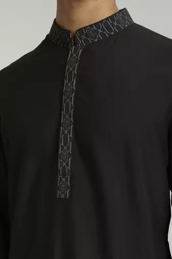Ebony & grey leon printed kurta pant set