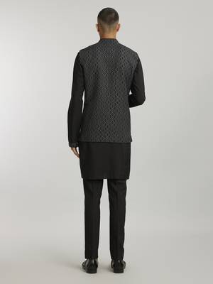 Ebony leon printed bandhi jacket 4
