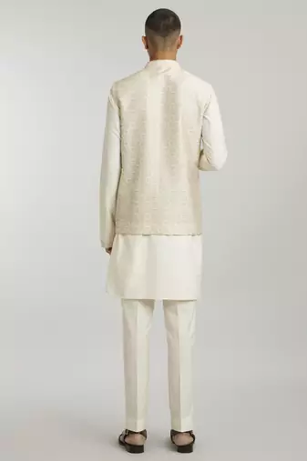 Ivory emblem printed bandhi jacket