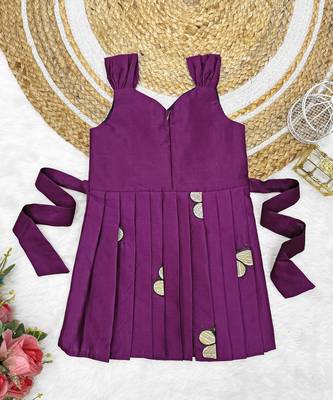 Baby Girls Embrodairy South Indian Traditional Pattu Pavadai Tapeta Silk Frocks Dress For Baby Girls 2