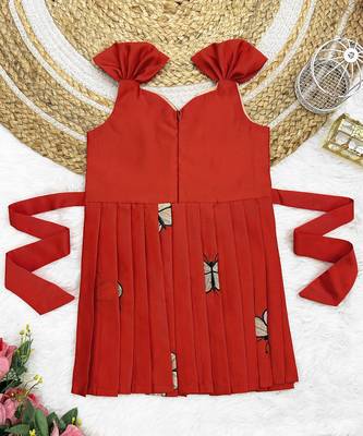 Baby Girls Embrodairy South Indian Traditional Pattu Pavadai Tapeta Silk Frocks Dress For Baby Girls 2