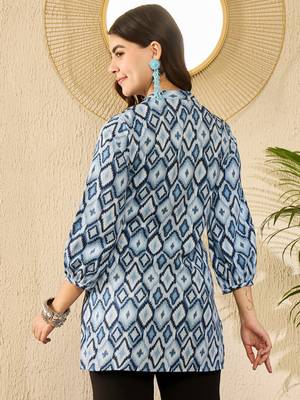 Women blue rayon blend ikat printed regular top 4