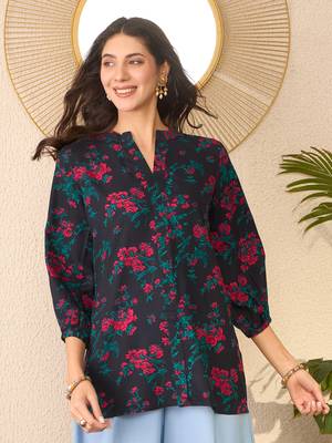 Women navy blue cotton blend floral printed regular top 5