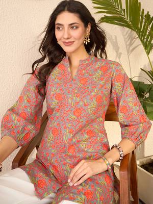 Women grey cotton blend floral printed regular top 2