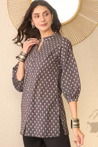 Women grey cotton blend floral printed regular top