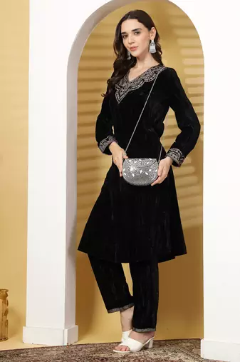 mosaic silver mosaic embellished metal clutch