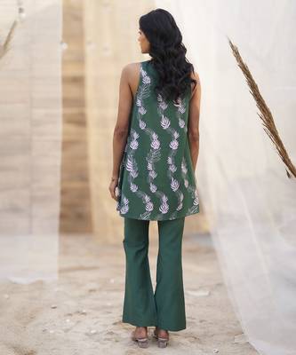 Green base floral leaf print co ord set 2