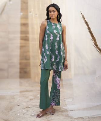 Green base floral leaf print co ord set 3
