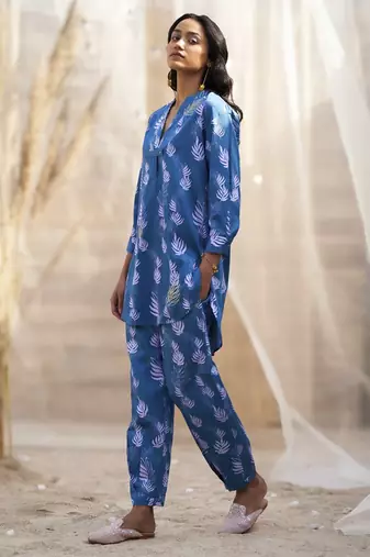 Deep blue base floral leaf print co ord set
