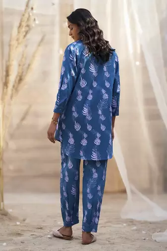 Deep blue base floral leaf print co ord set