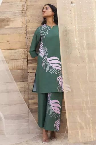 Green base floral leaf print co ord set