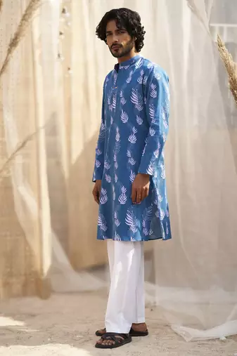 Deep blue base floral leaf print kurta set for men