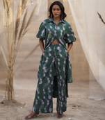 Green base floral leaf print co ord set