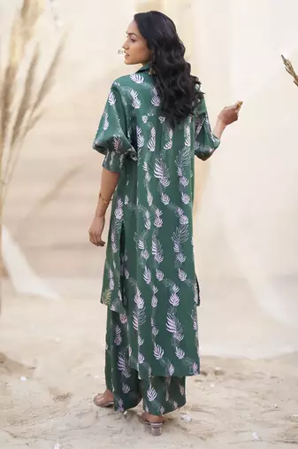 Green base floral leaf print co ord set
