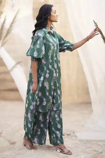 Green base floral leaf print co ord set