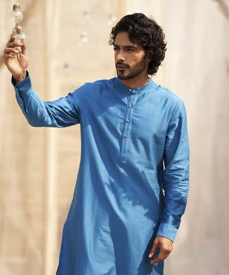 Deep blue base floral leaf print kurta set for Men 4