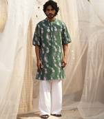 Green base floral leaf print kurta set for Men