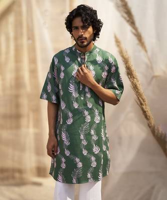 Green base floral leaf print kurta set for Men 2